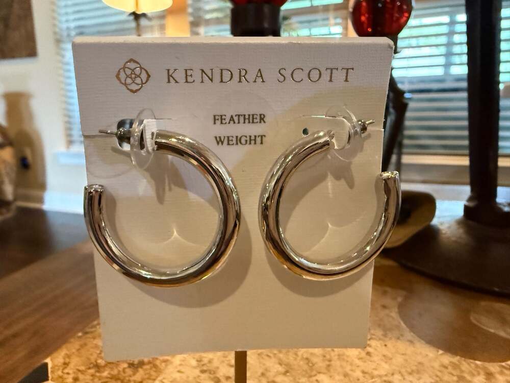 Kendra Scott Colette Hoops New